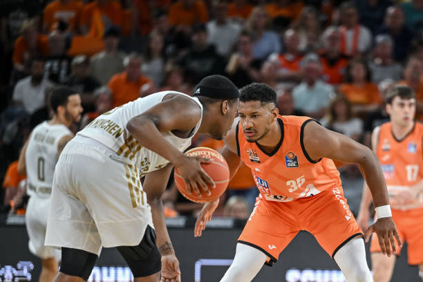 成球员们不 成球员们不