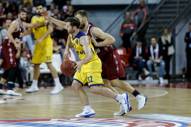 经验丰富的 经验丰富的